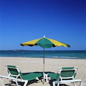 Beach scene, Corralejo, Fuerteventura, Canary Islands, Spain, Atlantic, Europe