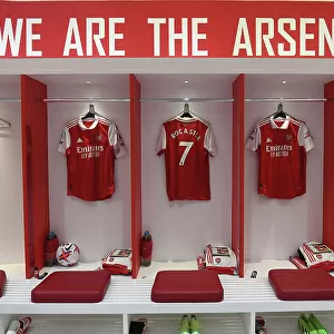 Arsenal Honors Tribute: Preparing David Rocastle Shirts for Arsenal vs. Leeds United (2022-23)