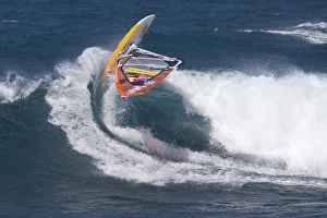<b class=qtipBold><figcaption>PWA Windsurfing Maui 2013</figcaption></b><br>Koster 360 PWA Windsurfing Maui 2013