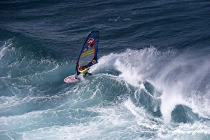 <b class=qtipBold><figcaption>PWA Windsurfing Maui 2013</figcaption></b><br>Rail turns PWA Windsurfing Maui 2013