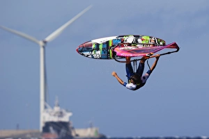 Traversa one handed backloop